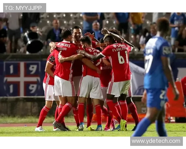 法联杯激战在即巴黎圣日耳曼对决摩纳哥争夺冠军荣耀